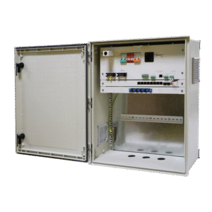 Safire Armário de poliéster Entrada AC 220V Salda 12V Switch 8 portos ethernet - SF-BOX0812V-UPS-IP55